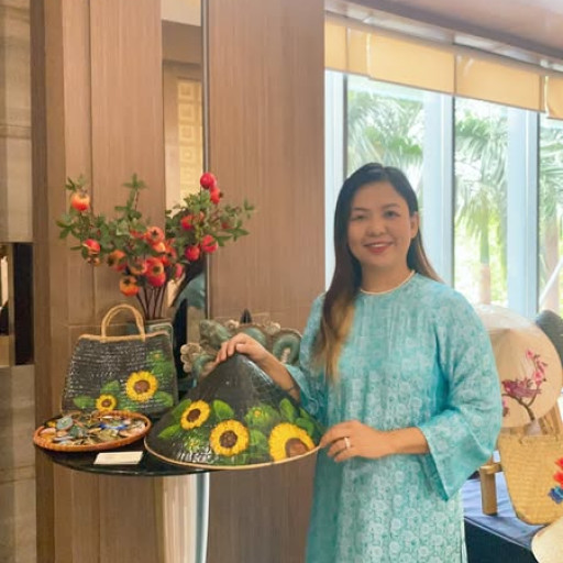Thy Mai Thị Kim 